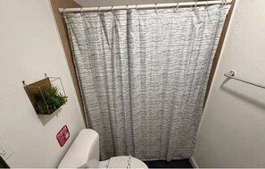 Towels - Cozy Studio Near Coral Gables | Perfect for 2 (Miami)