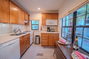 Unclassified image, 4 of 46, button - On the Beach…Retreat on the Sand—2 Units upstairs and downstairs, Sleeps 6 (Indian Rocks Beach)