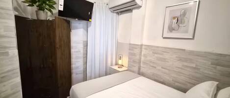 3 間睡房、熨斗/熨衫板、Wi-Fi、床單