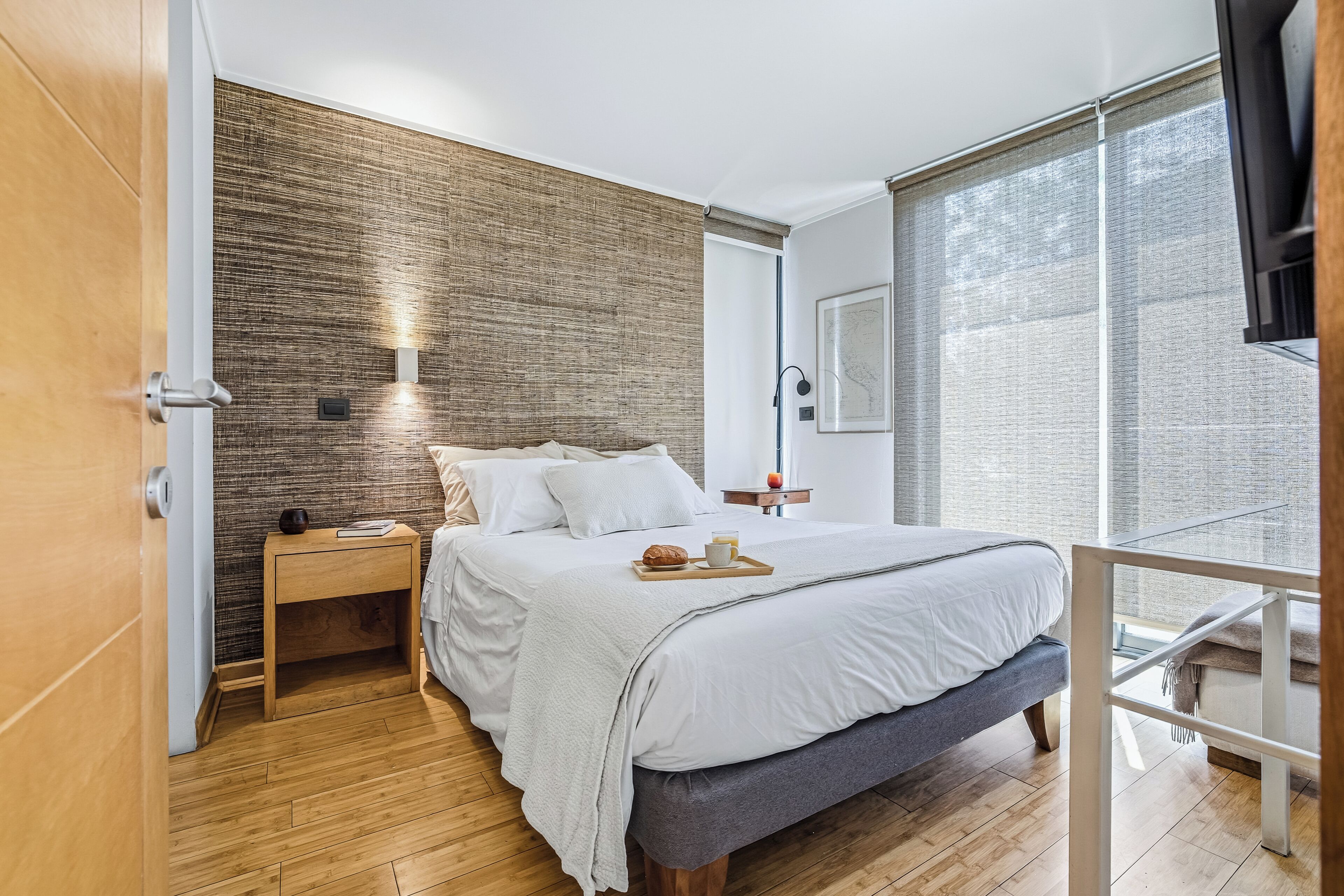 Apartamento standard | Cortinas blackout, ferros/tábuas de passar roupa, Wi-Fi de cortesia