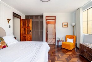 5 bedrooms, desk, iron/ironing board, WiFi (free) - Spacious 5BR Home w/ Private Terrace. Steps to Malecon, Airport & Coastal Hwy (San Miguel)