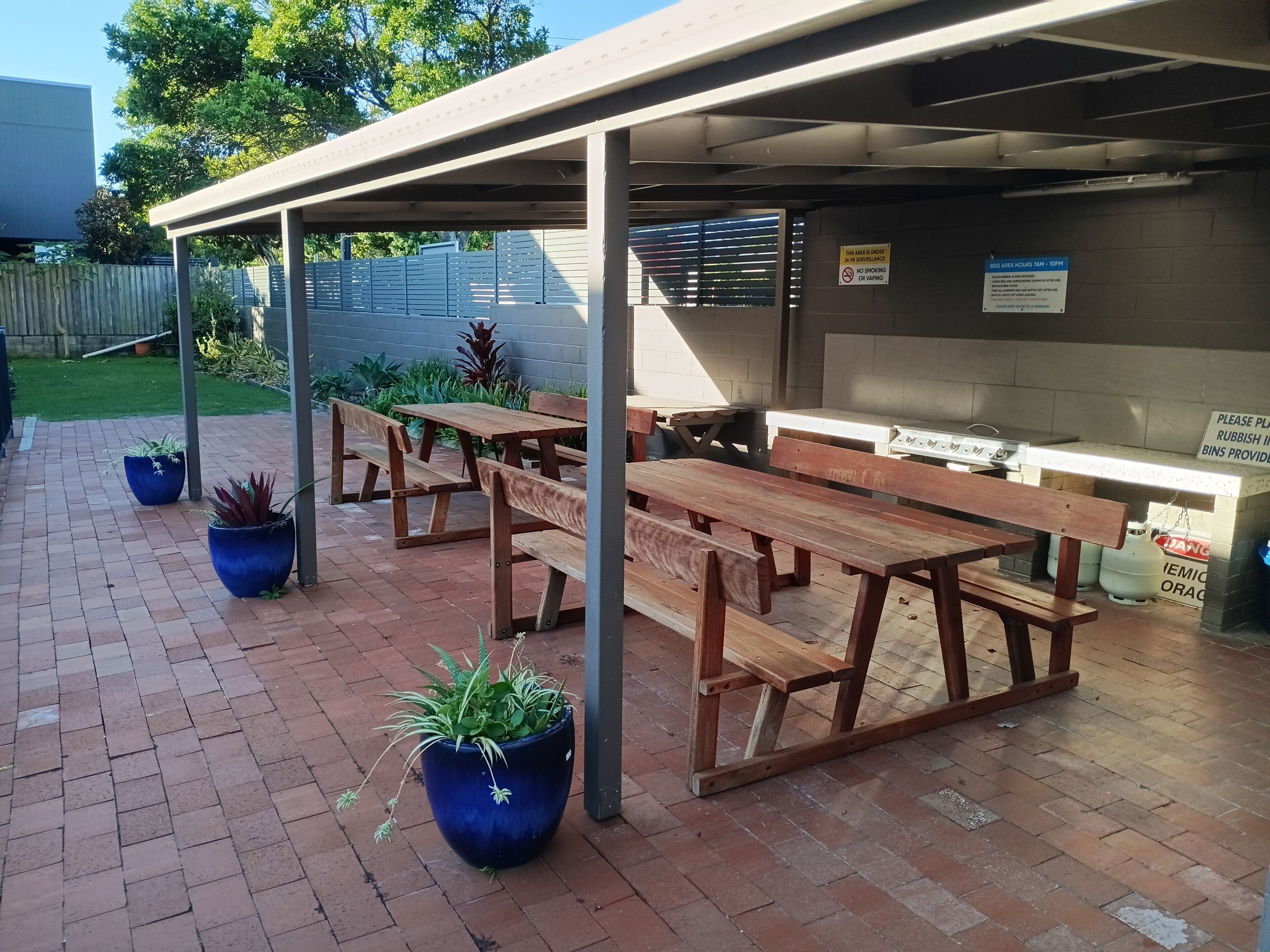 Outdoor dining