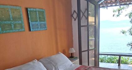 Welcoming 3-bedroom house in Angra dos Reis for your getaway