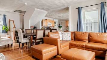 TV, fireplace, books, offices