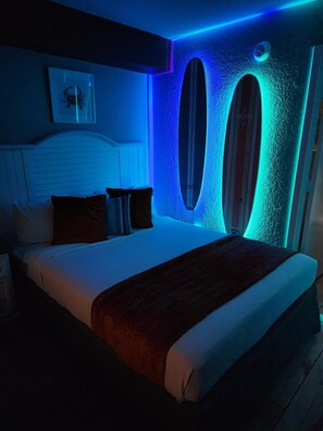 WiFi, bed sheets - 1416 Sandcastle South-Surfs Up (Myrtle Beach)