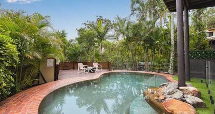 Tropical Poolside Studio | Private Entry