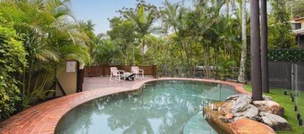 Tropical Poolside Studio | Private Entry