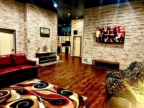 Una Smart TV, libros