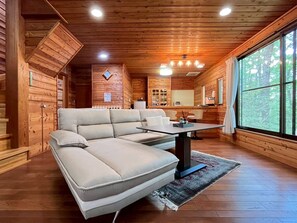 Apartment | Living area