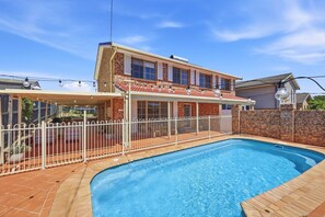 Pool - Watonga Coastal Retreat | Pool, Sauna, Beach, Pets (Port Macquarie)