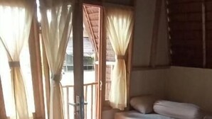 Imej tidak diklasifikasikan, 3 daripada 20, butang