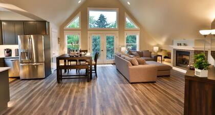 Bright Loft Near Wineries & Park | Sleeps 6
