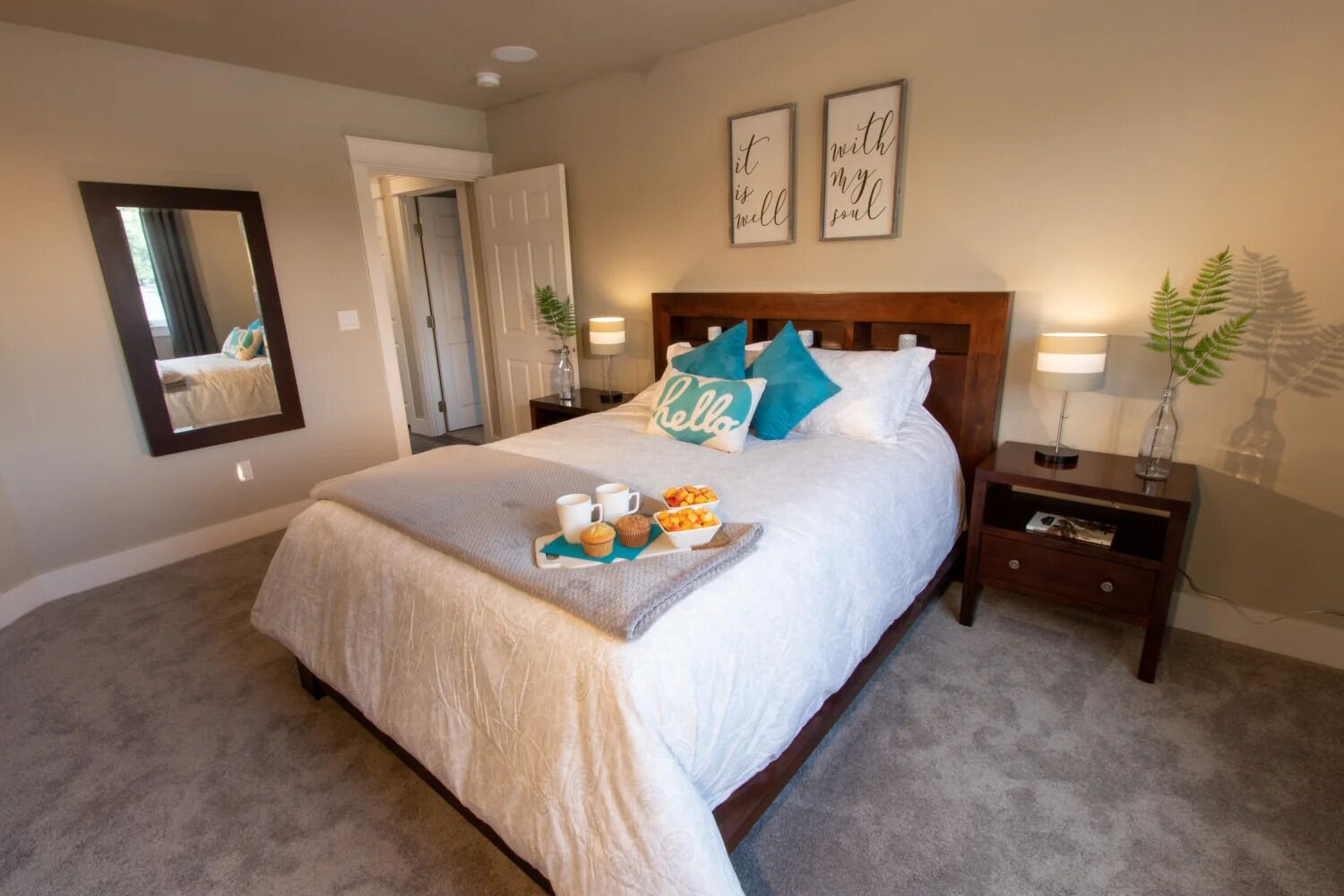 3 bedrooms, iron/ironing board, free WiFi, bed sheets
