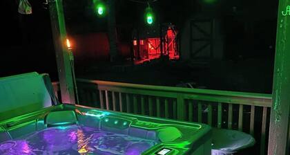 Luxury Alaska Spa Retreat • Hot Tub • Sauna • Cold Plunge • Fire Pit