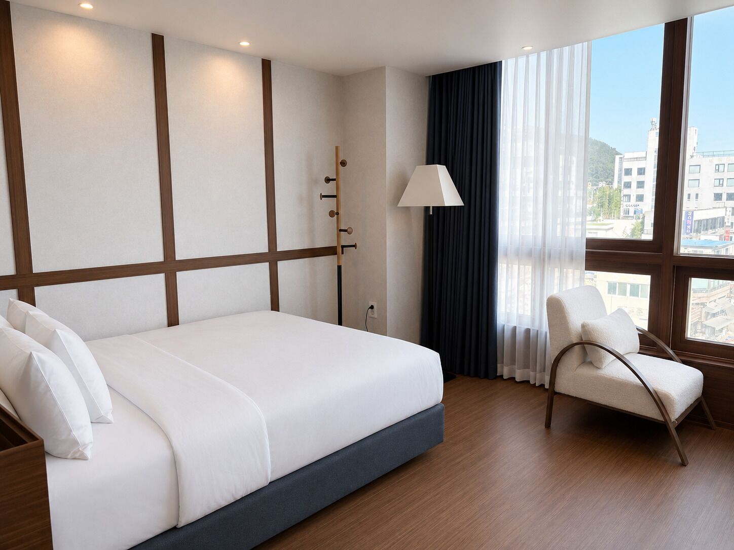 Standard-Vierbettzimmer, Nichtraucher, Hafenblick
