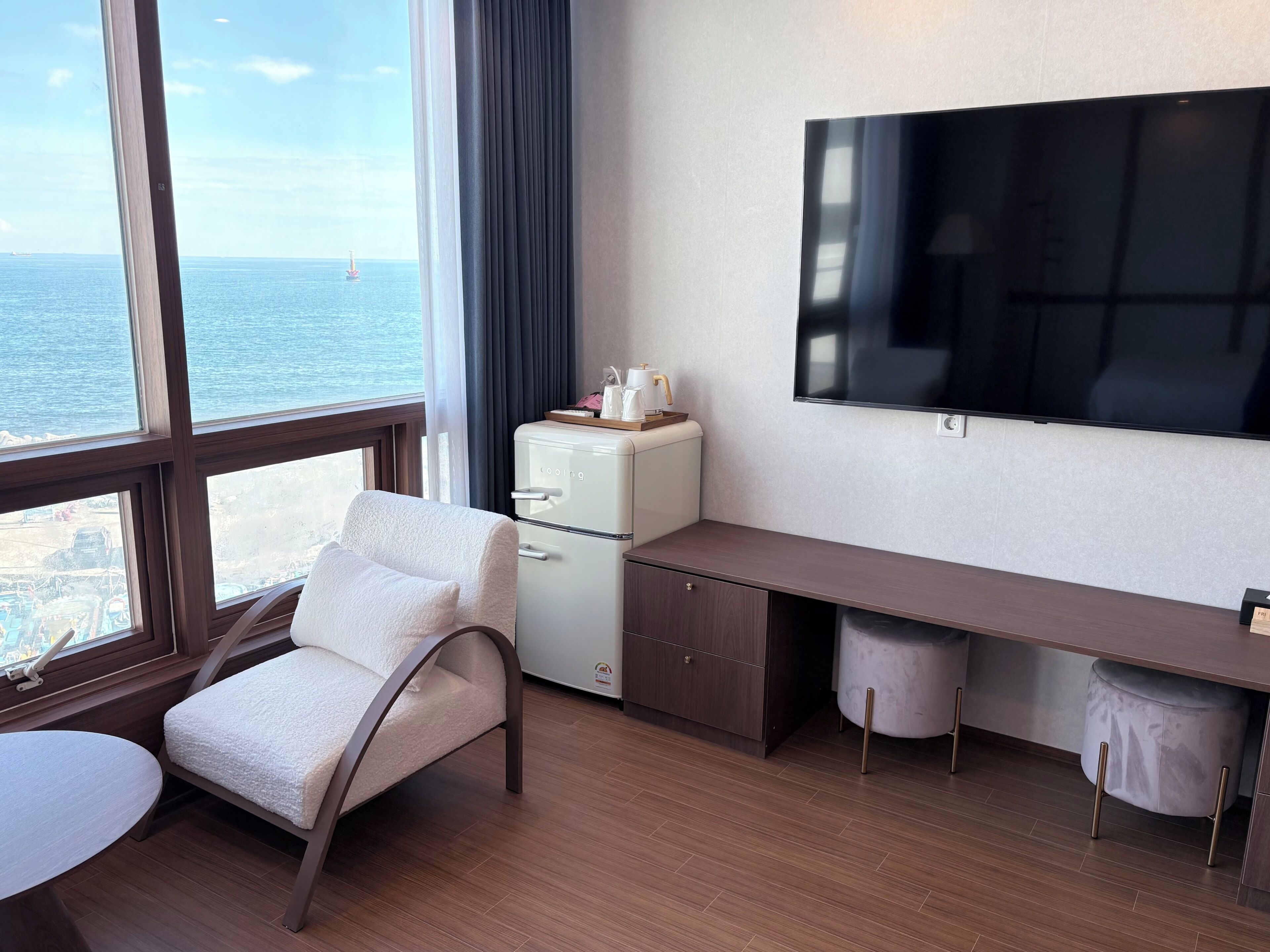 Standard Quadruple Room, Non Smoking, Harbor View | Premium bedding, blackout drapes, soundproofing, WiFi (free)