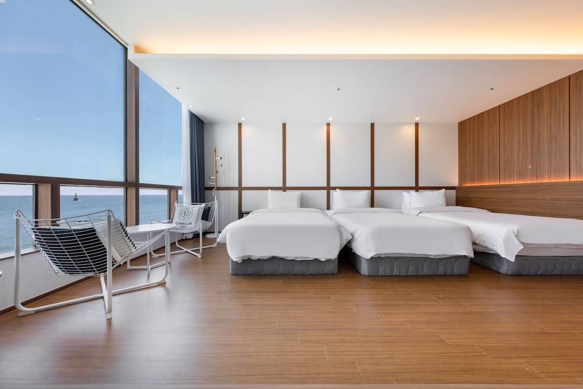 Standard Triple Room, Non Smoking, Harbor View | Premium bedding, blackout drapes, soundproofing, WiFi (free)