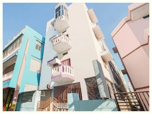 Exterior - Hotel Rayyyy Stay  (Puri)