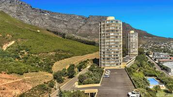 Apartment, 2 Bedrooms, Garden View | Exterior