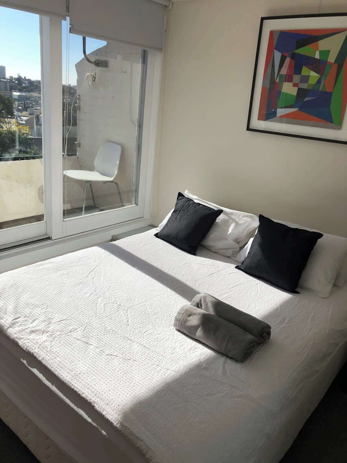 1 chambre, fer et planche à repasser, Wi-Fi, draps fournis