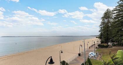 3 Bed Coastal Stay in a Villa with Beach & Airport Nearby