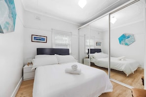 3 Schlafzimmer, Bügeleisen/Bügelbrett, WLAN, Bettwäsche