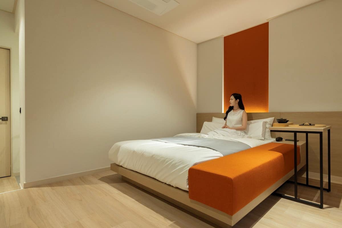 Deluxe Spa | Hochwertige Bettwaren, Verdunkelungsvorhänge, schallisolierte Zimmer