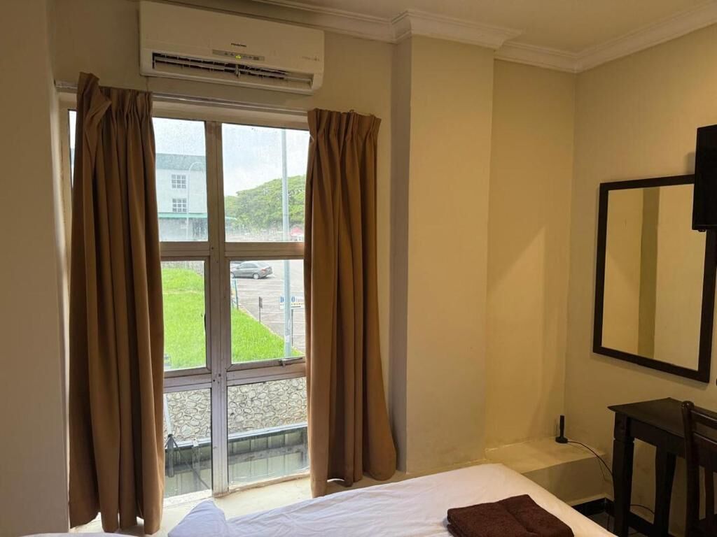 In-room safe, desk, iron/ironing board, free WiFi