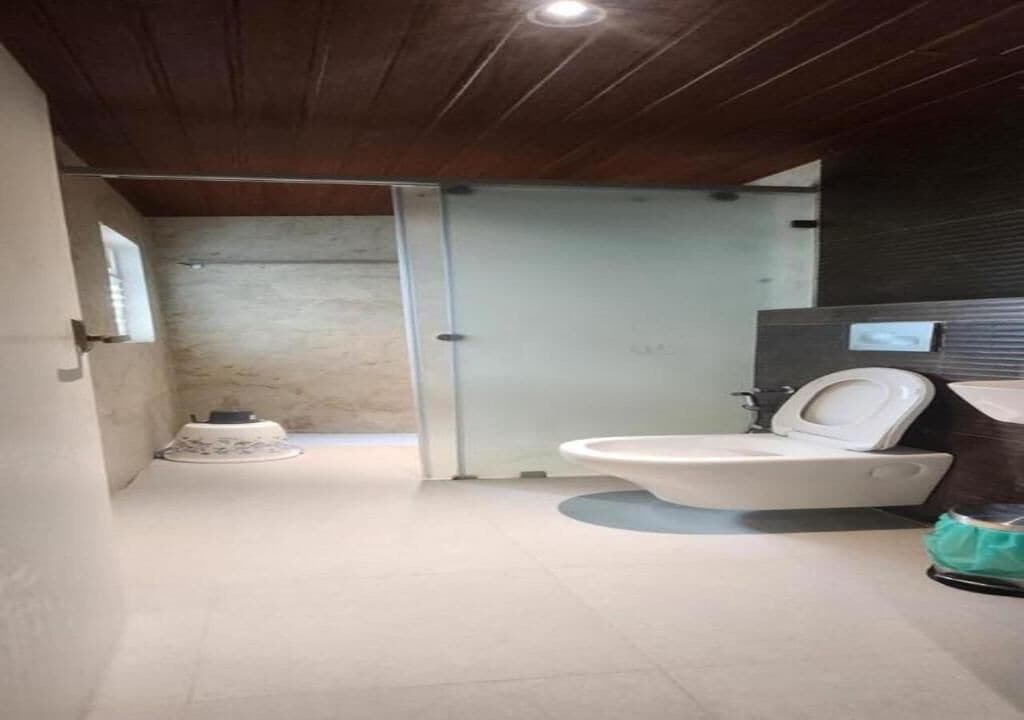 豪華雙人房, 陽台, 城市景觀 | 浴室 | 淋浴設備、免費盥洗用品、吹風機、毛巾