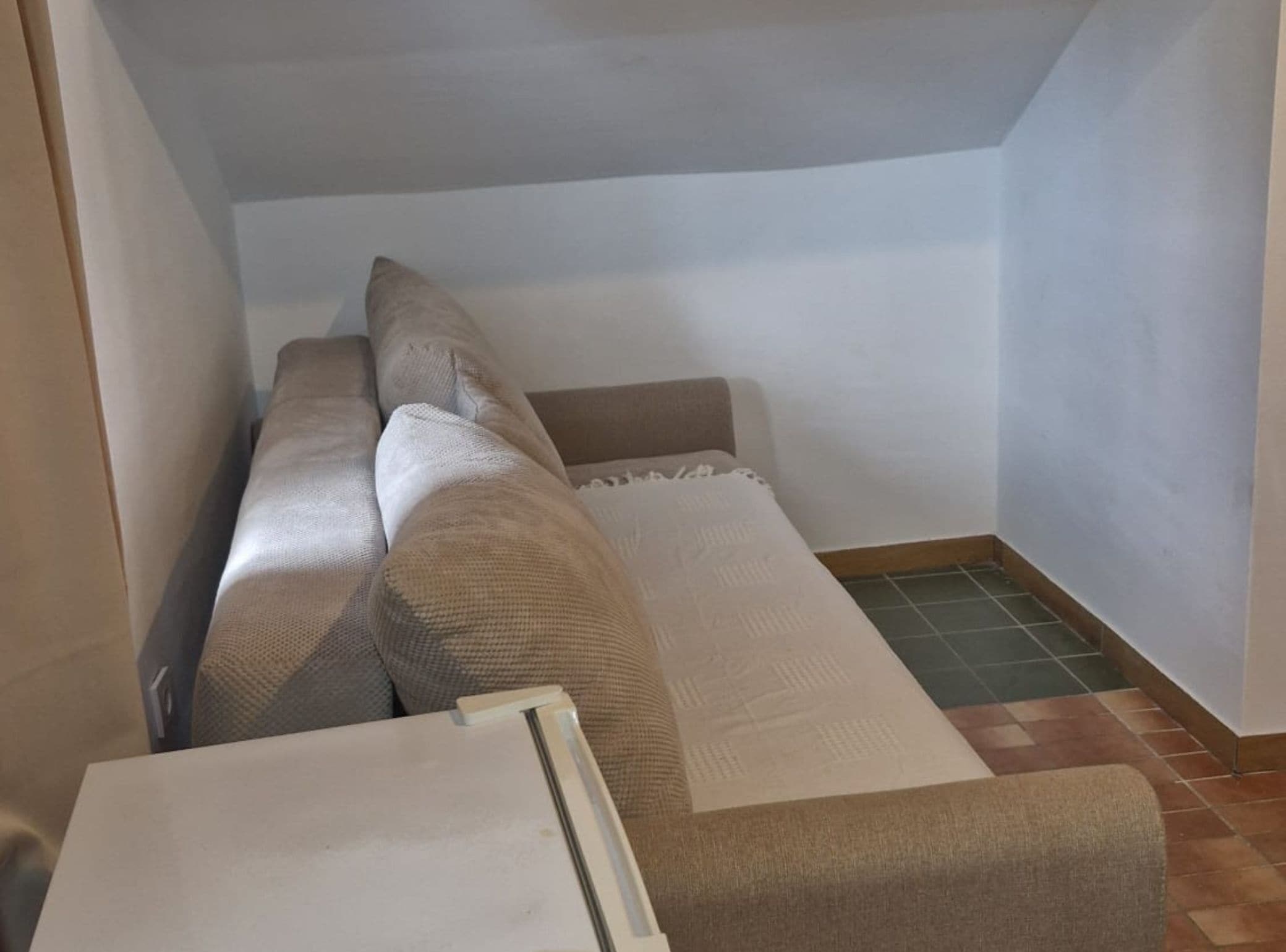 아파트 (One Bedroom Apartment with Terrace) | 1 개의 침실