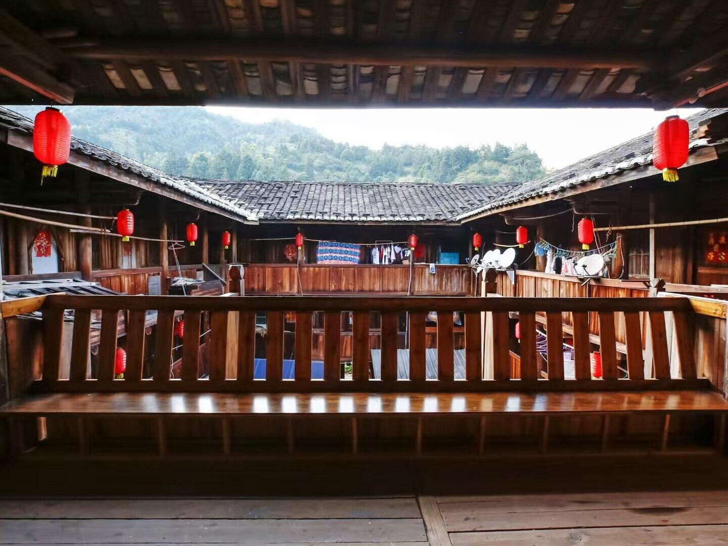 숙박 시설 구내