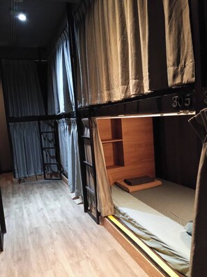 Room - Pratunam Market, Platinum Mall, Central World, Airport Link, Baiyoke Sky (กรุงเทพมหานคร)
