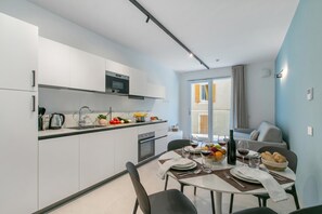 Ảnh chưa phân loại, 5 trong số 218 ảnh, nút