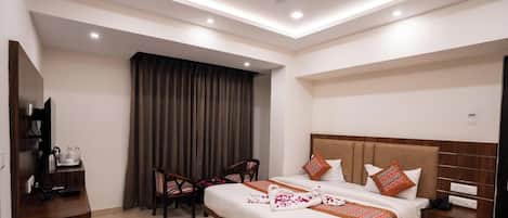 In-room safe, desk, laptop workspace, soundproofing