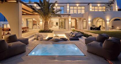 Ennea Villa, Pool, Whirlpool, Cinema Walk to Beach
