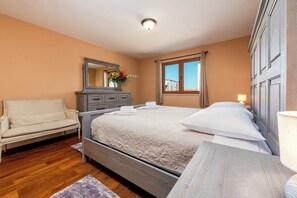 2 Schlafzimmer, Bügeleisen/Bügelbrett, WLAN, Bettwäsche