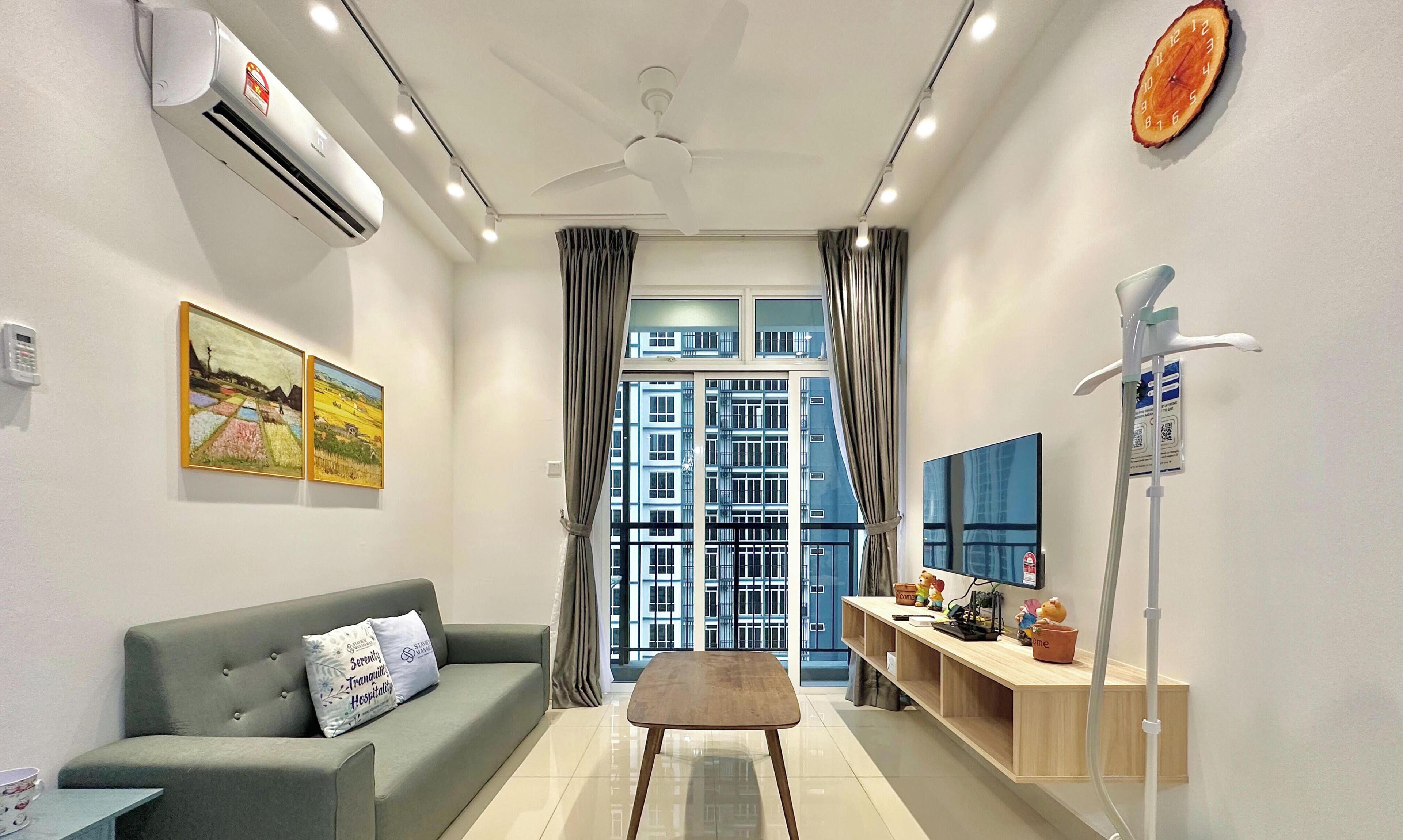 Basic Apartment, Non Smoking | Living area