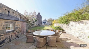 Outdoor dining - Full Georgian Townhouse with Garden (Edinburgh)