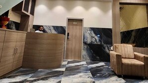 Gambar tidak terklasifikasi, 4 dari 13, tombol