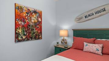 3 bedrooms, desk, iron/ironing board, WiFi