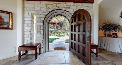 Impressive Castle with Great Mountain Views and Foosball in Mammoth Lakes, California