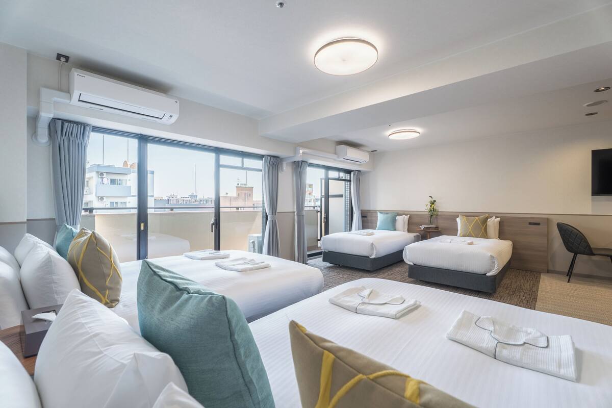 Apartamento familiar, no fumadores | Ropa de cama de alta calidad y espacio para trabajar con un portátil