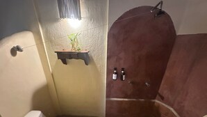 シャワー、タオル