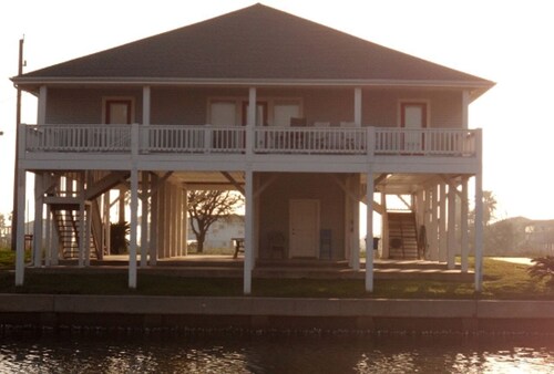 Pet-Friendly Vacation Rental with a Boat Slip on a Canal in Crystal Beach, Texas