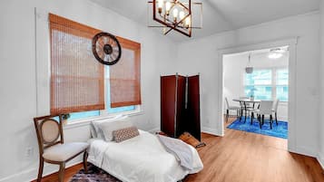2 chambres, bureau, Wi-Fi, draps fournis