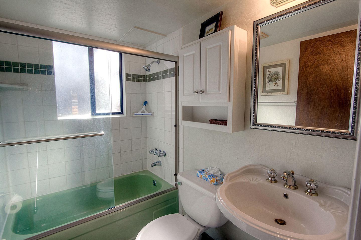 Jetted tub