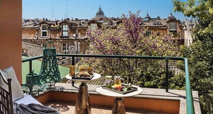 Villa in Rome with 2 bedrooms sleeps 4