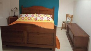 1 quarto, ferros/tábuas de passar roupa, Wi-Fi, roupa de cama