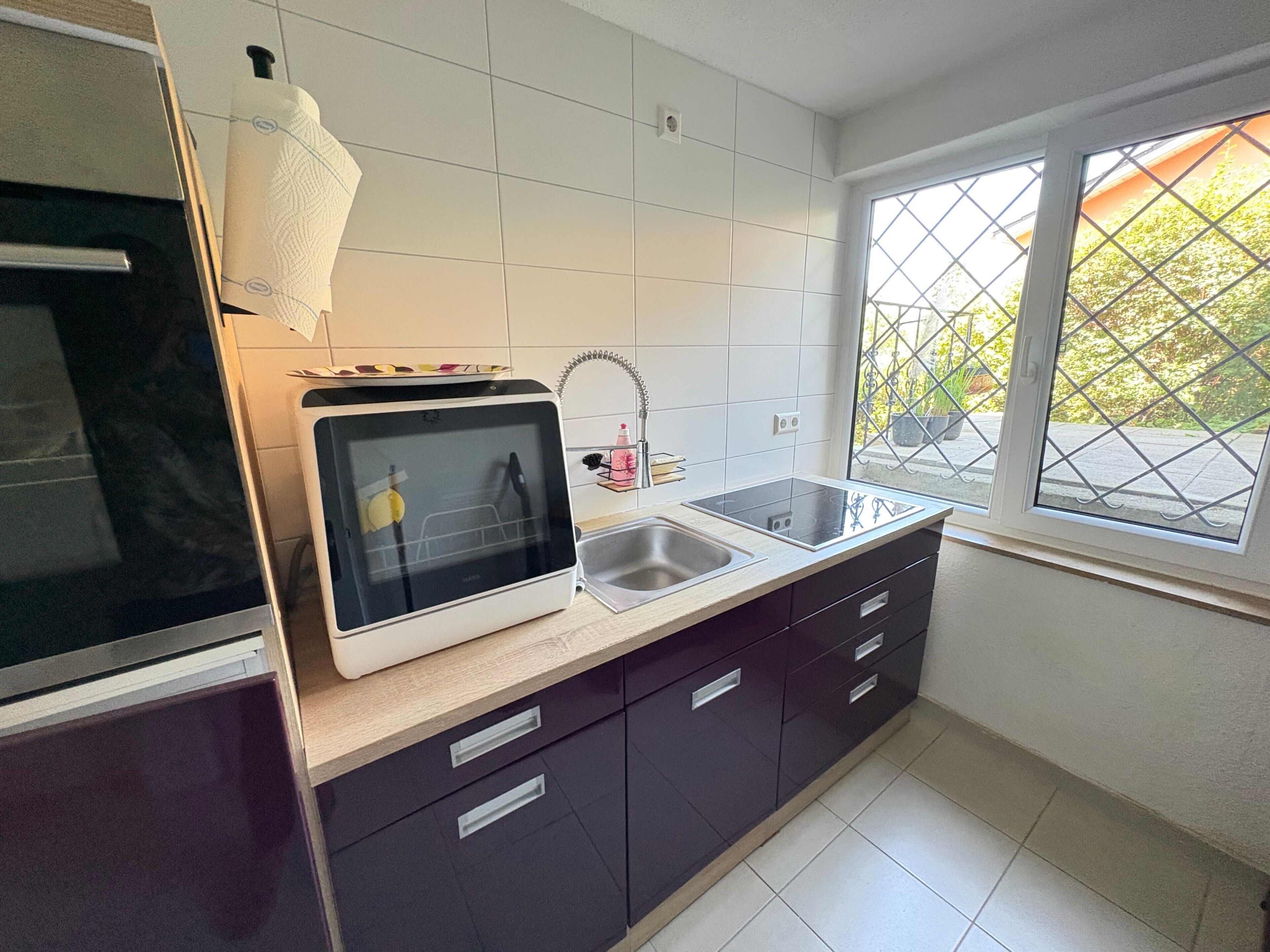 Frigorífic, forn, placa de cuina i rentaplats 