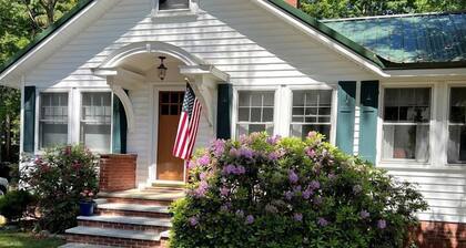 MAINE STAY LAKE HOUSE-LIMIT12 home in Sebago, Maine